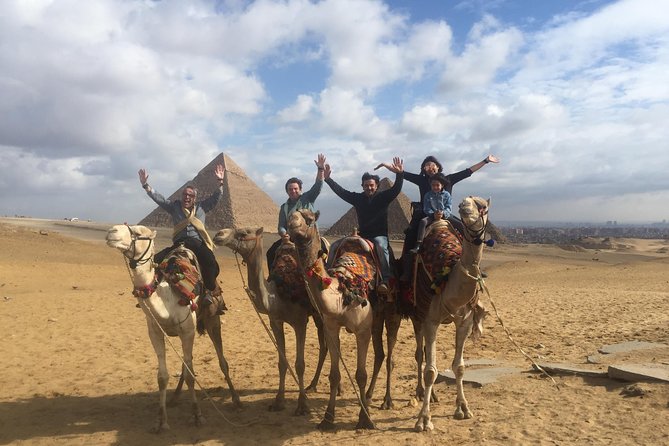 Private tour to Giza Pyramids,Sphinx,Egyptian Museum with Local Lunch - Sphinx, Valley Temple, and What You Should Look For