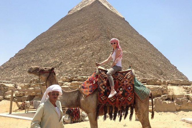 Private Tour to Pyramids, Egyptian Museum & Khan El Khalili - Price and value for a private Egyptologist day