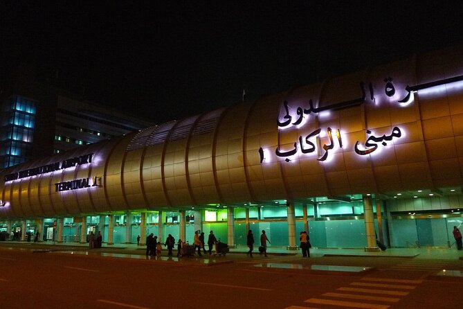 Private Transfer from Cairo international airport & From Hotel - The car vs van setup, and why group size matters