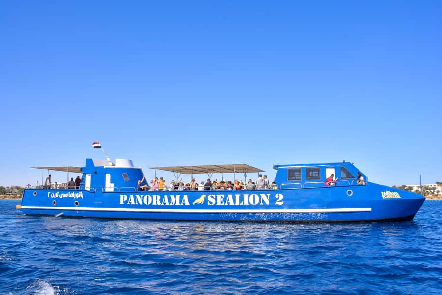 Safaga/Makadi Bay: Panorama Submarine with Snorkeling Tour - Staff and guides: friendliness, safety, and low-pressure vibes