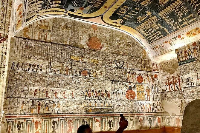 Shared Day Tour to Valley of the Kings, Hatshepsut ,Memnon &lunch - Lunch in Luxor: included break that keeps the day humane