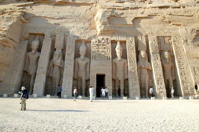 Shared Day Trip to Abu Simbel from Aswan - Abu Simbel Temple Complex: Two Hours to See the Big Things