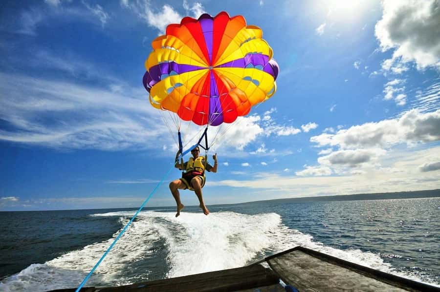 Sharm: Banana, Sofa Boat or Parasailing watersports & pickup - Banana boat and sofa boat: the “pulled by a speedboat” thrill