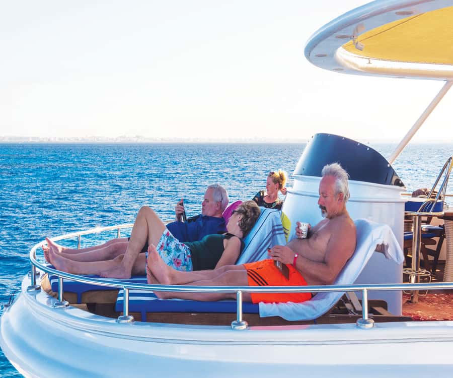 Sharm el-Sheikh: Ras Mohammed Elite VIP Cruise and BBQ Lunch - Small Risks: Choppy Seas, Wind, and Uneven Group Handling