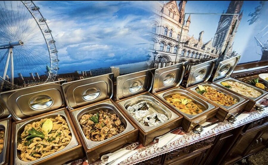 Sharm el-Sheikh: Ras Mohammed Elite VIP Cruise and BBQ Lunch - Lunch and Drinks: A Real Meal at Sea