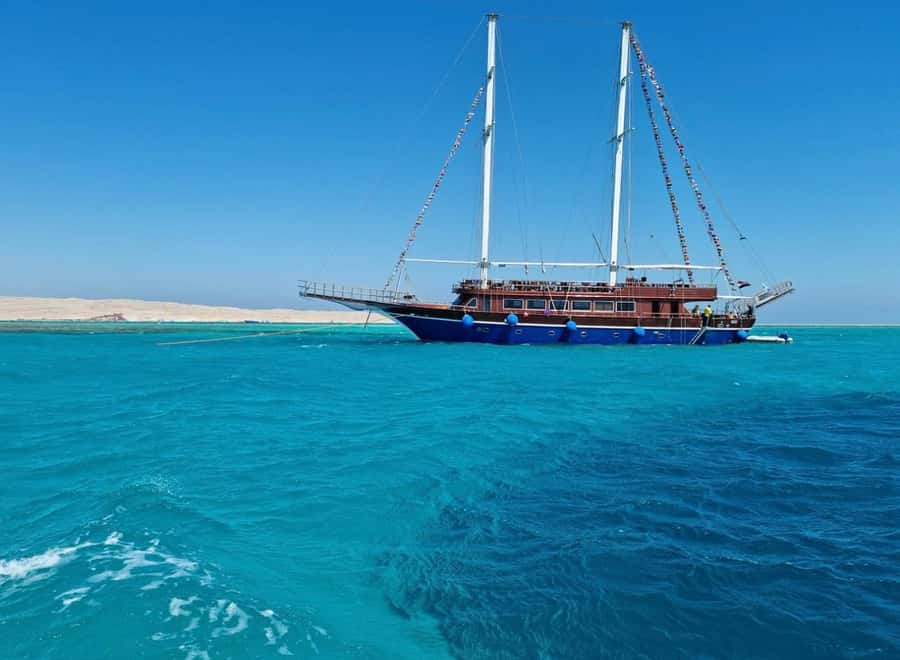 Sharm: Pirates Sailing Boat cruise with transfers & lunch - Getting From Sharm El Sheikh to the Water (Transfers Included)
