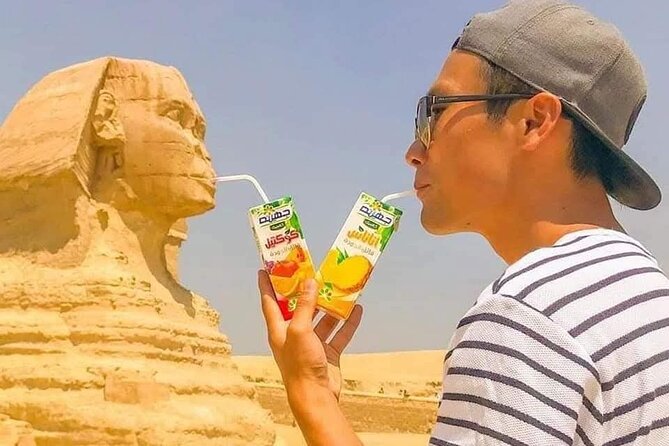 The Giza Pyramids, the Great Sphinx, and Local Lunch. - Khafre and Menkaure pyramids: short stops, real payoff
