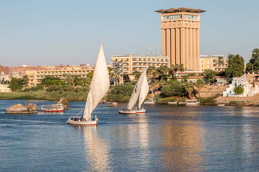 The Nile: Felucca Ride with Meal and Transfers - The felucca ride itself: traditional boat, real comfort, simple rhythm