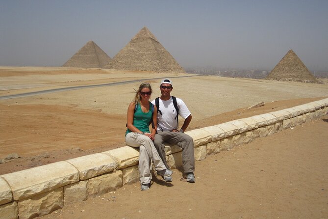 Top Attractions Tour in Giza Pyramids And Horse carriage With panoramic view - Stop 3: Khafre’s Pyramid and the Sphinx Temple Connection