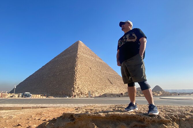 Top Rated Giza Pyramids,Sphinx,Camel ride,lunch & inside pyramids - The Great Sphinx and Valley Temple: more than one photo stop