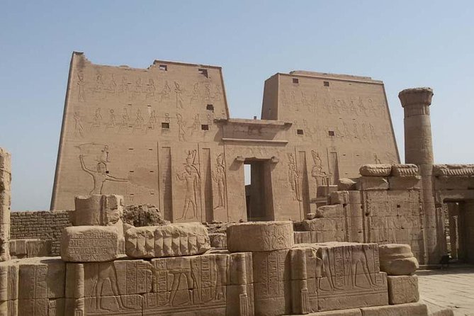 Transfer from Aswan to Luxor - Price and value: how $69 works in real budgeting