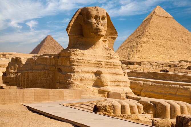 VIP All inclusive Best of Giza Pyramids, Sphinx, Sakkara, Memphis - The Giza pyramids stop: Cheops, Chephren, Mykerinus, plus optional inside access