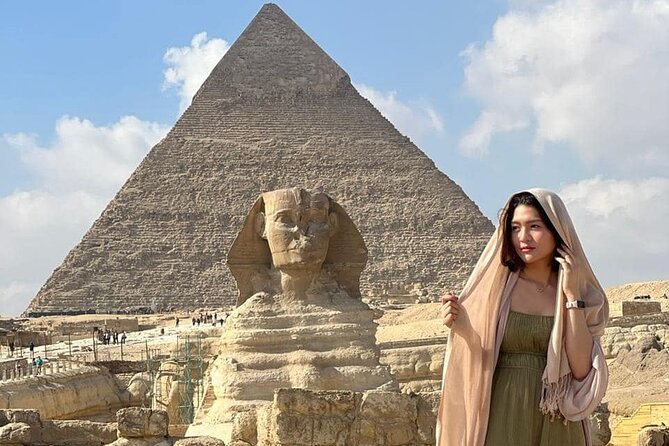 VIP Half Day Tour Giza Pyramids ,Great Sphinx and Cairo Food Tour - Guides and drivers you might get: the difference between seeing and understanding
