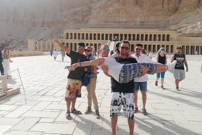 VIP Luxor Day Tour from Hurghada, Small group the top operator - The alabaster factory stop: souvenirs and a quick reset