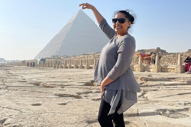 Vip Private Tour to Giza Pyramids, Sphinx includes Camel Ride - Great Sphinx and Valley Temple: what you’ll notice on the ground