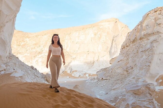 White & Black desert camping tour 2 Days 1 night From Cairo - Day 2: crystal mountain and warm spring, then back toward Cairo